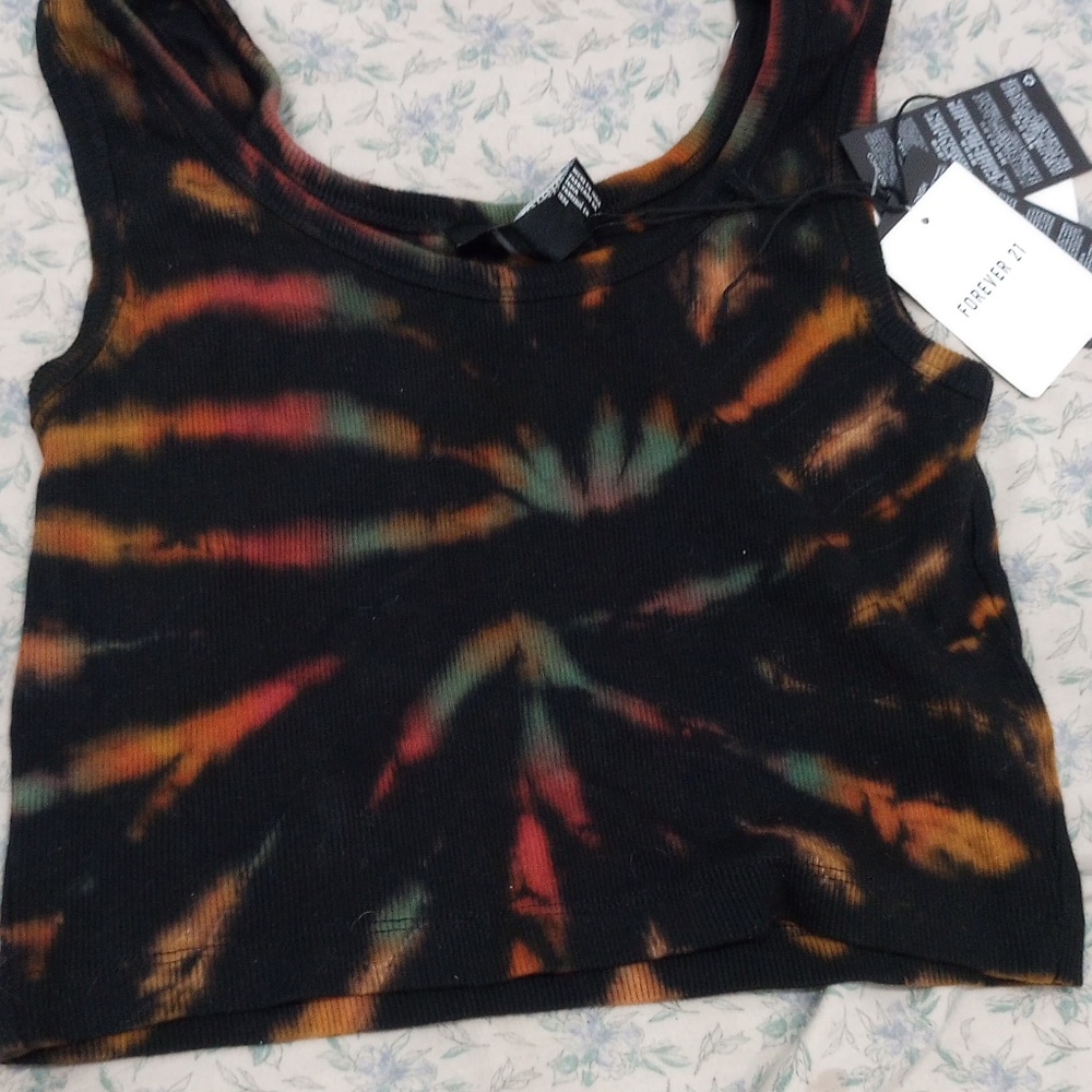 Forever 21 Knit Top/Crop Top/Black/Multi Colored